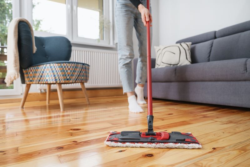 Hardwood Floor Polishing in Pasadena, CA